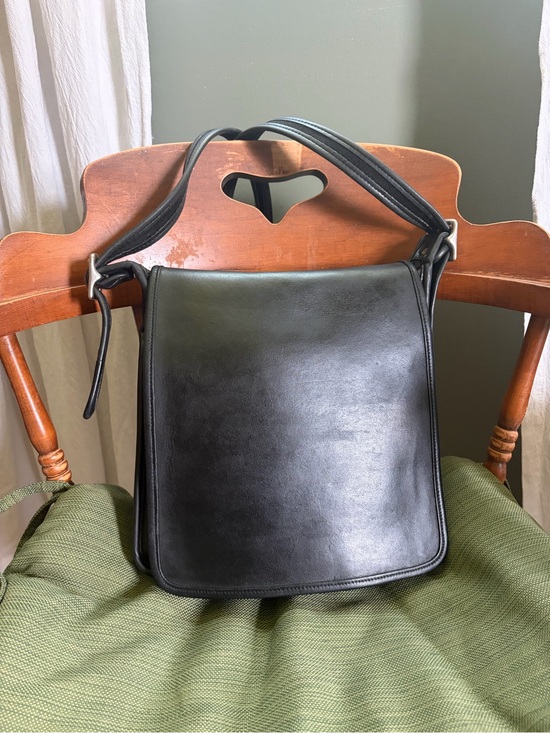 Coach Handbags - Vintage Coach 9144 Black Studio Legacy Flap Messenger Leather Bag